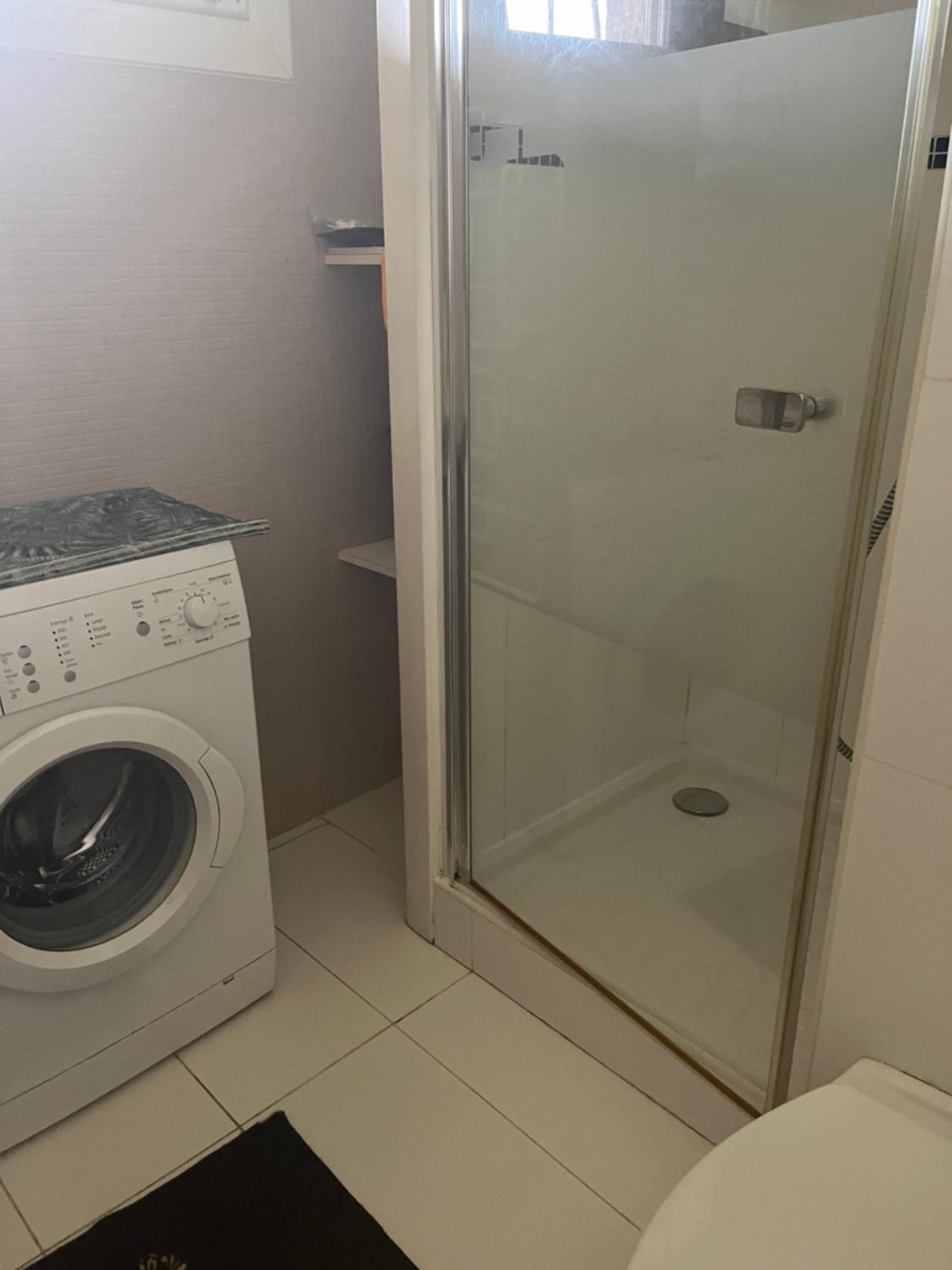 Joli Apartemo O Centro Le Lavandou Zewnętrze zdjęcie